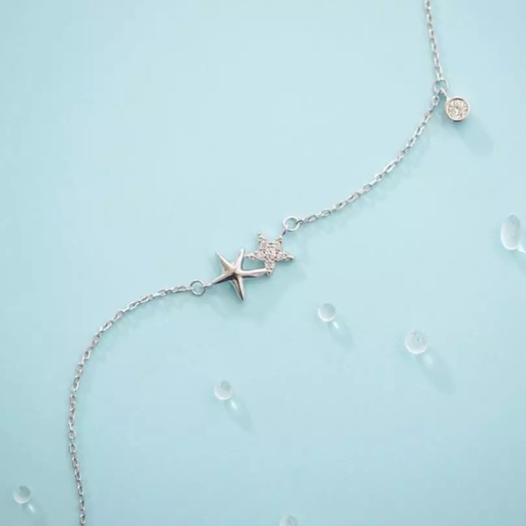 Jewelry - A New SeaShell Sterling Silver necklace